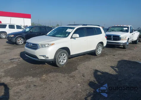2011 Toyota Highlander Se V6 from USA, damaged, VIN 5TDZK3EH3BS029820